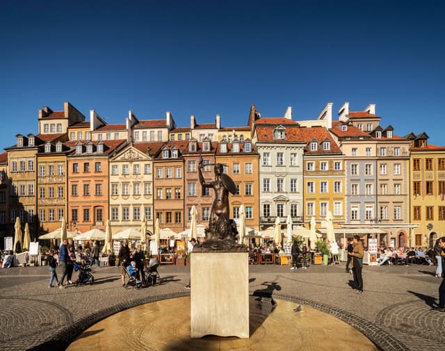 Poland Highlights: Warsaw, Kraków & the Tatra Mountains